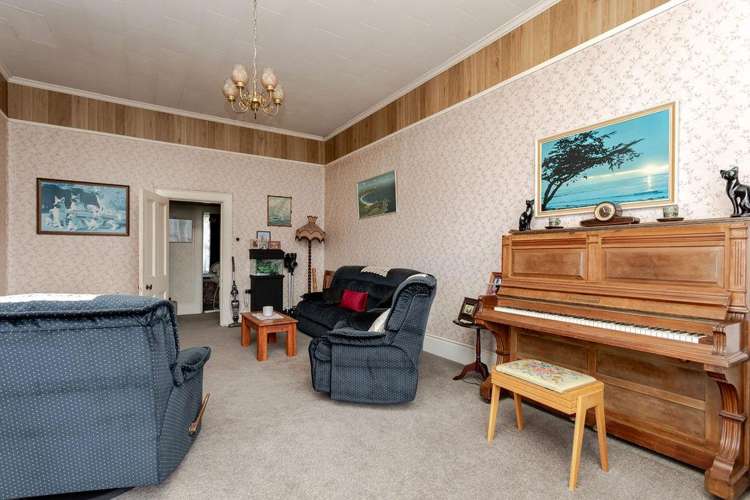 36 Barraud Street Dannevirke_7