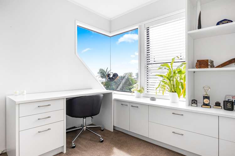 36 Whangaparaoa Road Red Beach_13