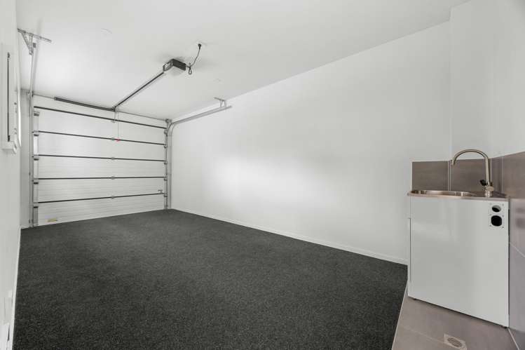 63 Whare Kauri Road Papakura_17