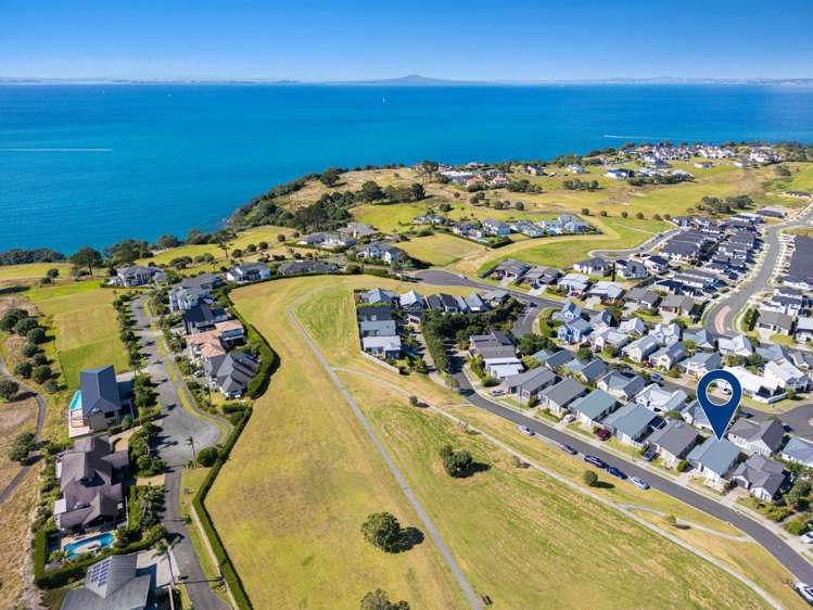 17 Barcliff Terrace Gulf Harbour_15