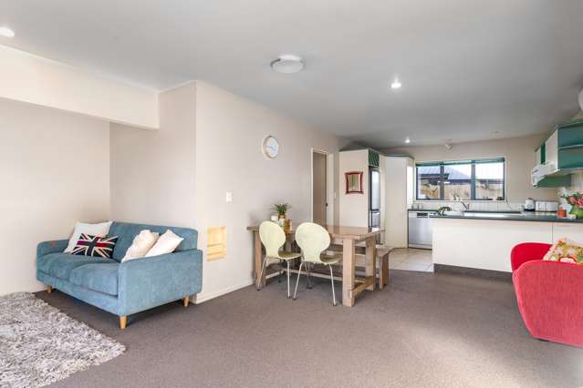 8 Chrystal Street Richmond_4