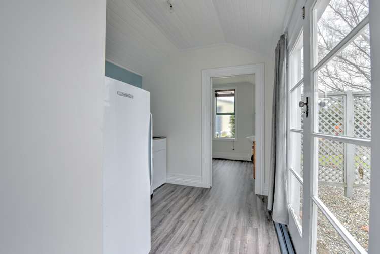 31 Railway Esplanade Gore Surrounds_11