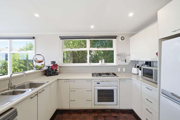 2 Aotea Terrace Huntsbury_6