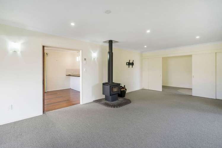 19 Matuhi Rise Henderson_15