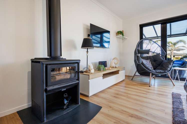 50 Shortt Street Foxton Beach_15