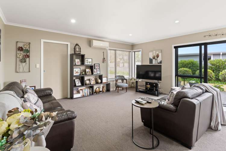 114 Solway Crescent Solway_8