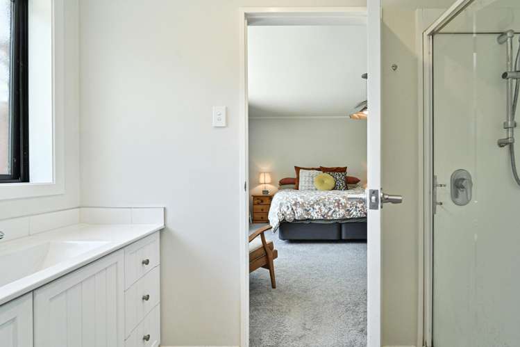 49 James Cook Street Havelock North_17