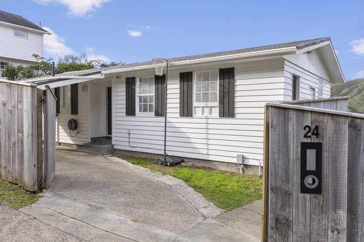 24 Thurleigh Grove Karori_25