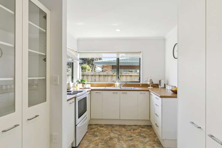 6/42 Main Road Tawa_2