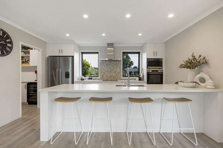 5 South Oaks Close Pukemoremore_6