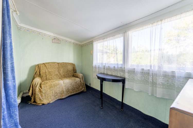 6 & 8 Dobson Street Waimate_7