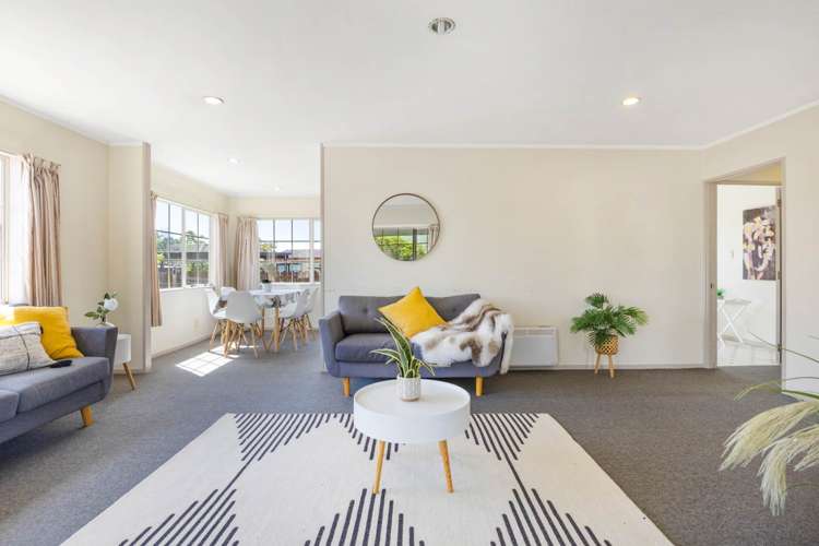17 & 17A Heathridge Place Burswood_13