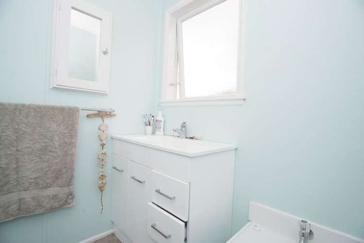 42 Wildish Street Outer Kaiti_11