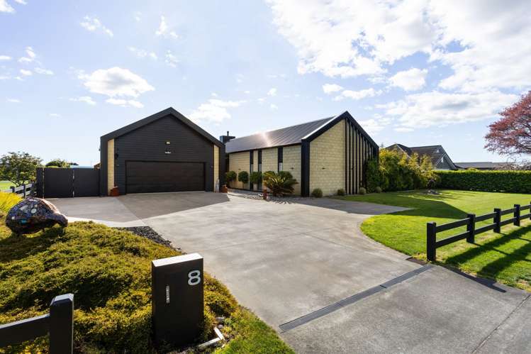 8 Baxter Michael Crescent Cambridge_35