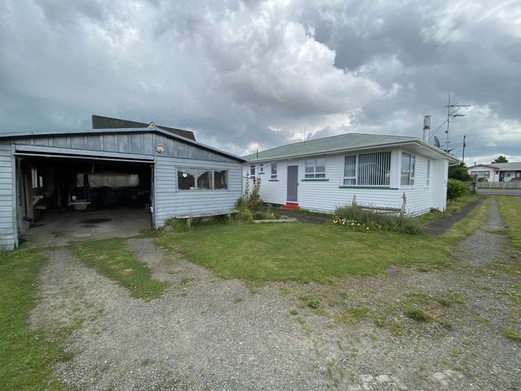 36 High Street Eltham_12