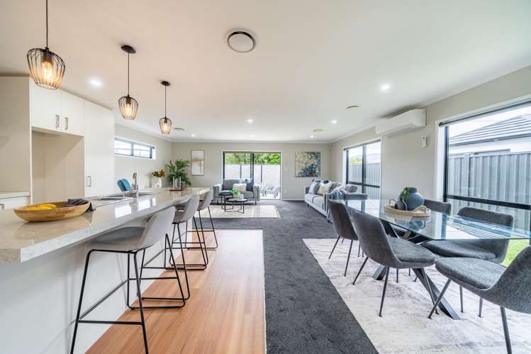 22 Te Kaeaea Crescent Wallaceville_4