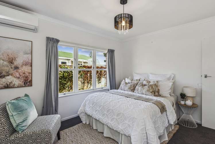 6 Walton Avenue Waikanae_12