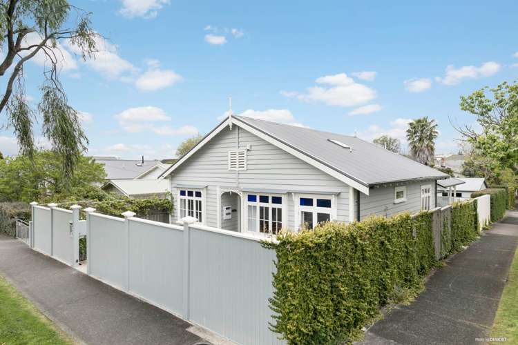 23 Mewburn Avenue Mount Eden_13