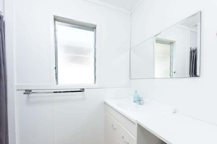 58 Fairlie Crescent Opononi_11