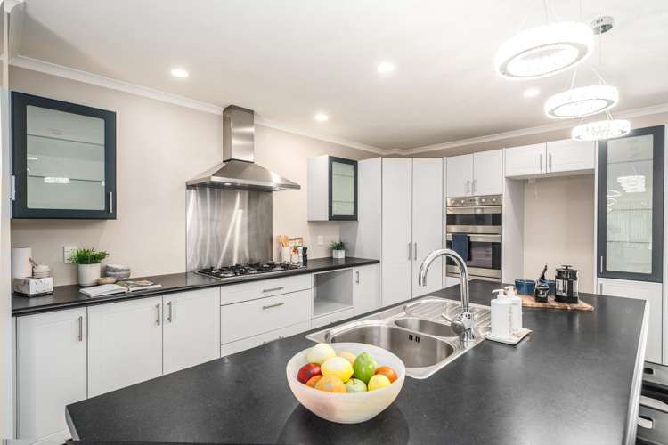 4 Handly Grove Churton Park_2