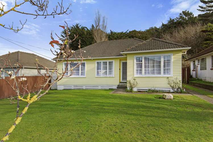 89 Wellington Road Wainuiomata_17