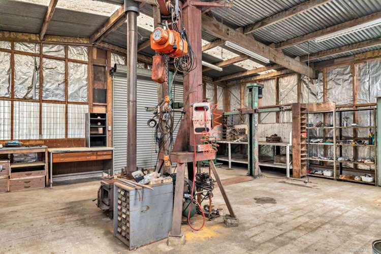 267 Beaver Road Bombay_17