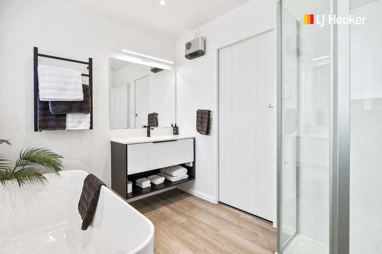 18 Aytoun Street Shiel Hill_12