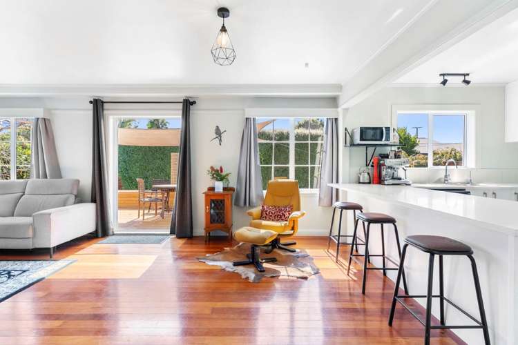 2 Buchanan Road Kingseat_10