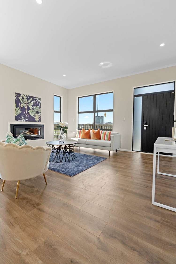 17 Korowhiti Road Clarks Beach_5