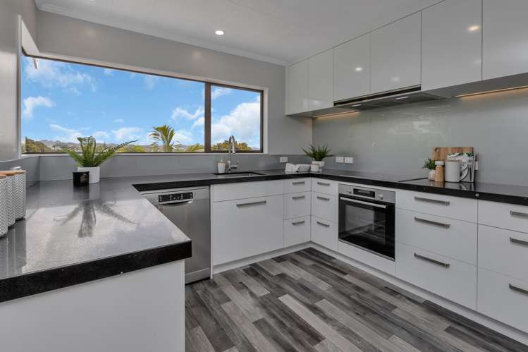 4 Saint Andrews Place Kamo_12