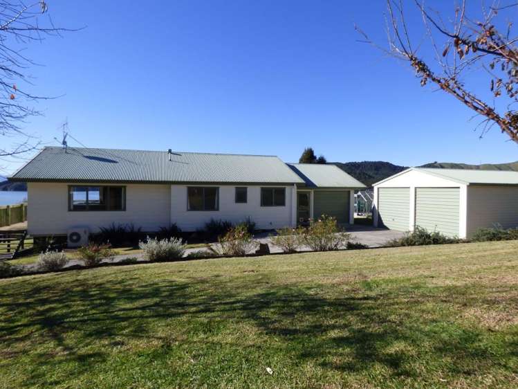 9 Whiteley Place Taharoa_16