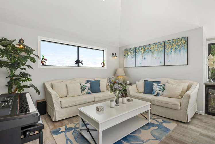 758 Ridge Road Riverhead_12