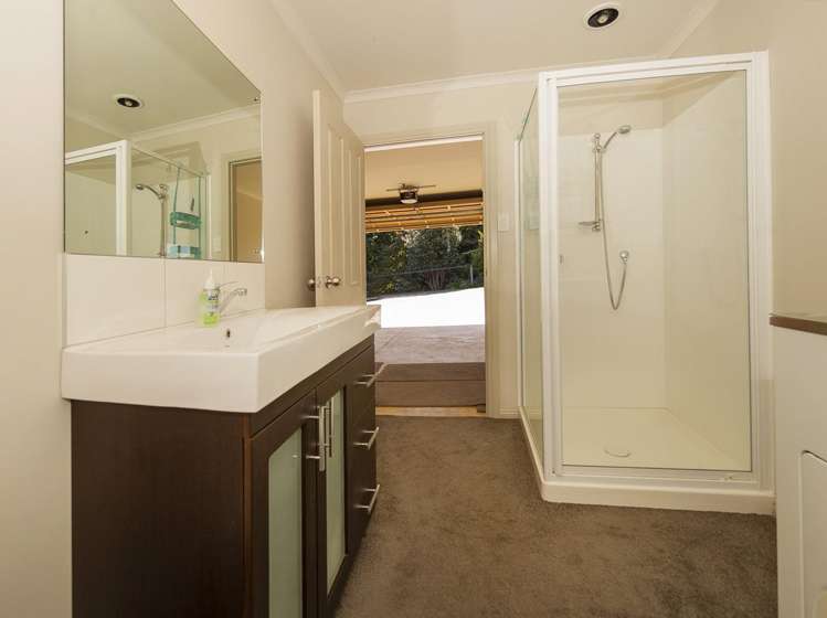 13 Haddon Crescent Whitianga_17