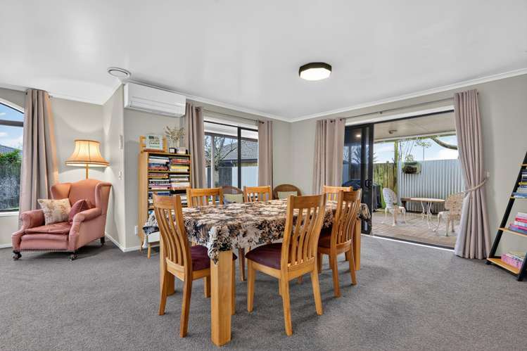 94 Wentworth Drive Rototuna North_5