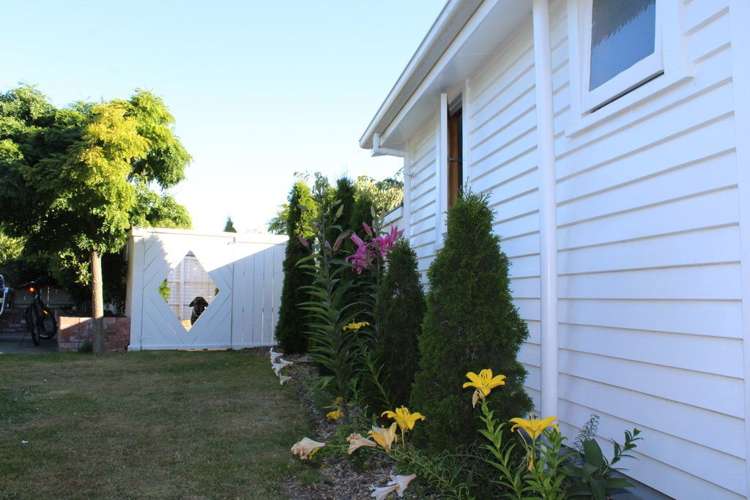 136 Alford Forest Road Allenton_17