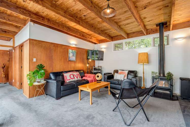 133 Woodlands Park Road Titirangi_17