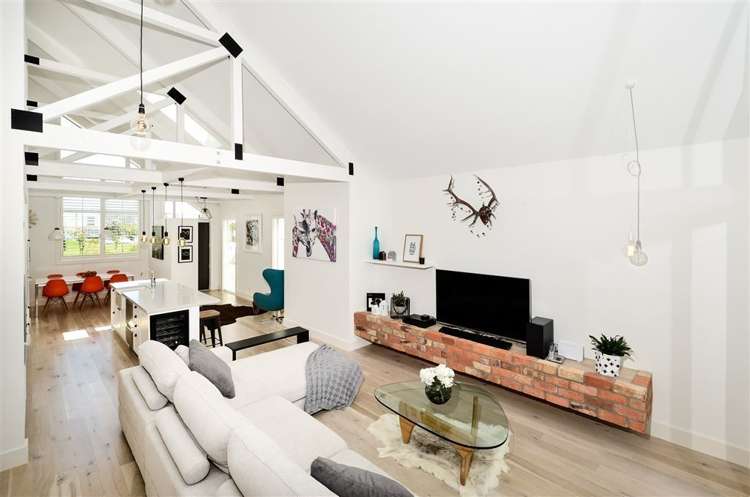 16 Liquidambar Drive Hobsonville_19