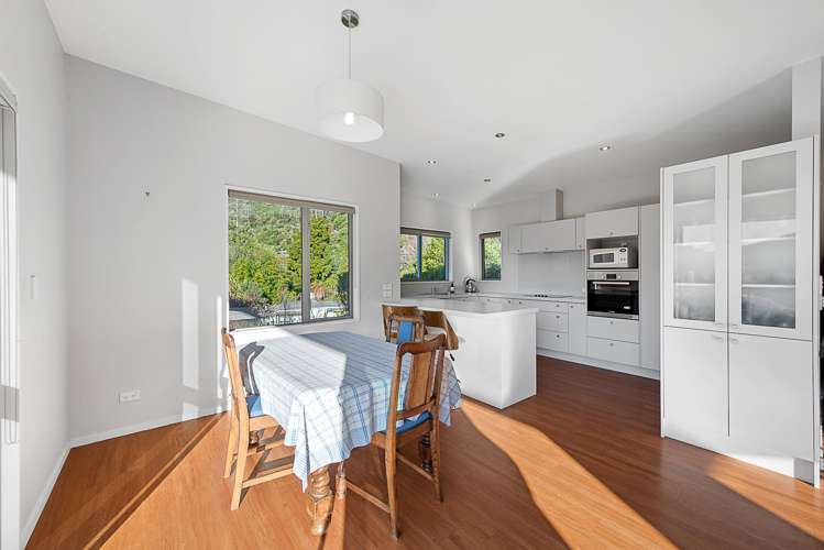 6 Phillips Road Anakiwa and Surrounds_6