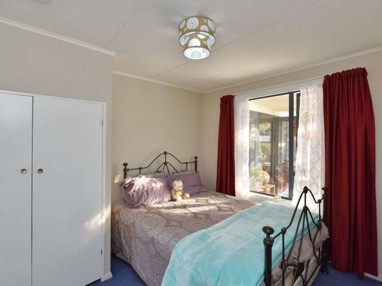 117 Darnley Road Amberley_10