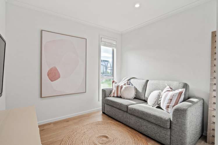 37 Myles Way Lower Shotover_18