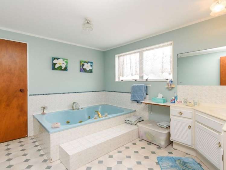 163 Marine Parade Mount Maunganui_11