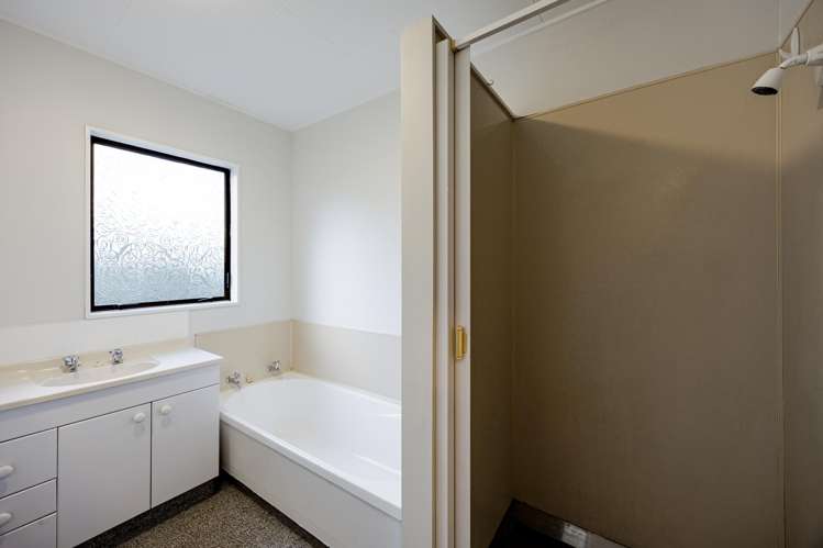 804A Oliphant Road Raureka_7