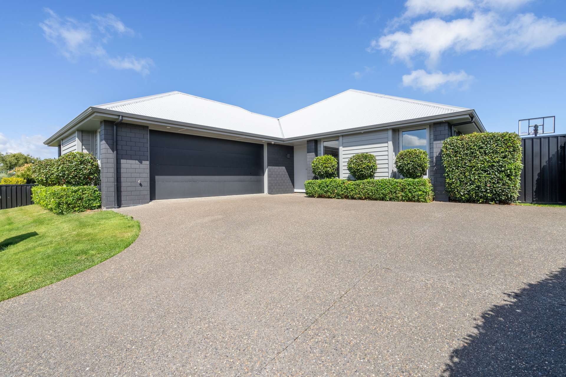 25 Northside Drive Waikiwi_0