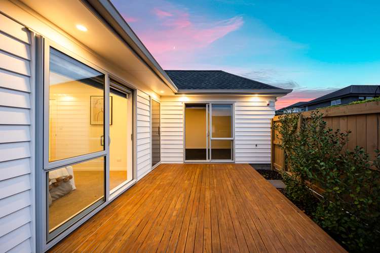 167 Bonair Crescent Silverdale_29