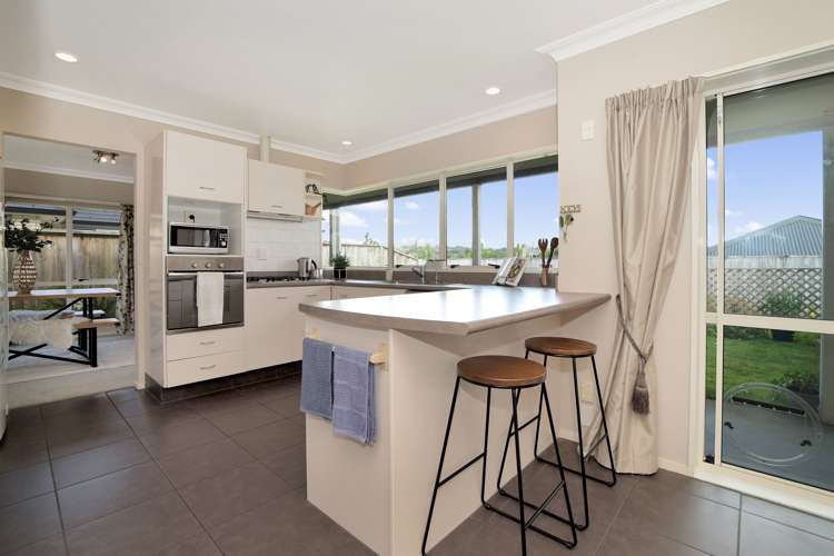 11 Kirk Lane Ohauiti_5