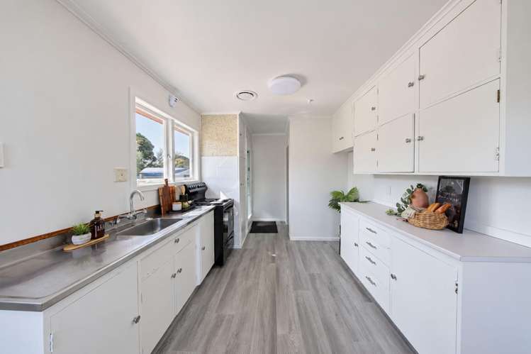 68 Ranui Street Dinsdale_8
