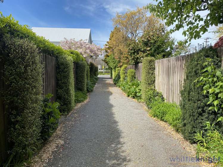 30a Wroxton Terrace Merivale_18