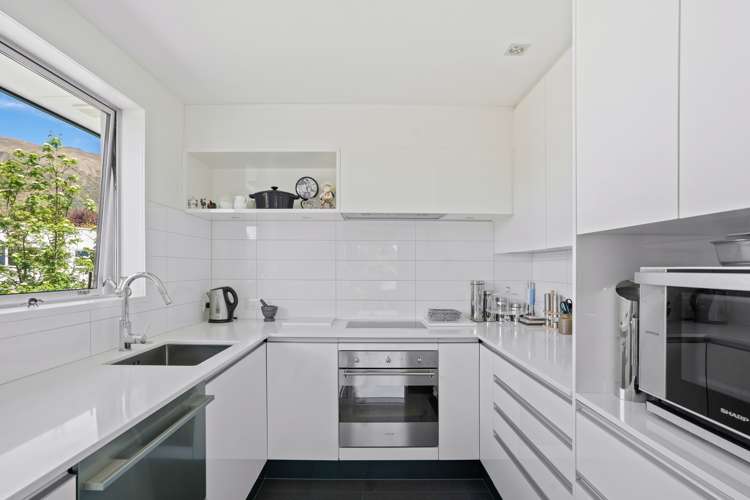 33 Sargood Drive Wanaka_5