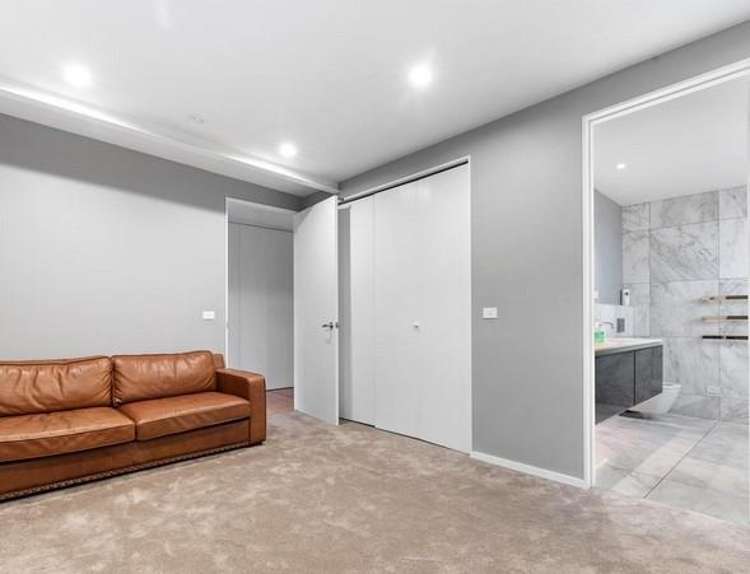 363 Church Street Penrose_5