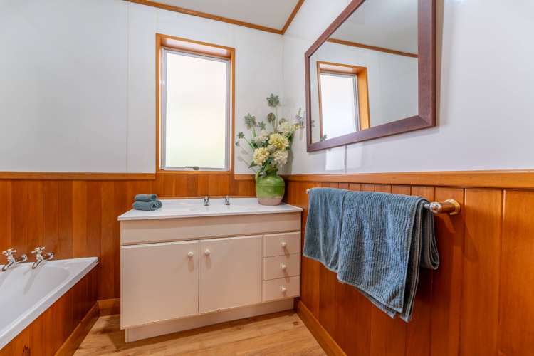 16 Settlement Road Kurow_13